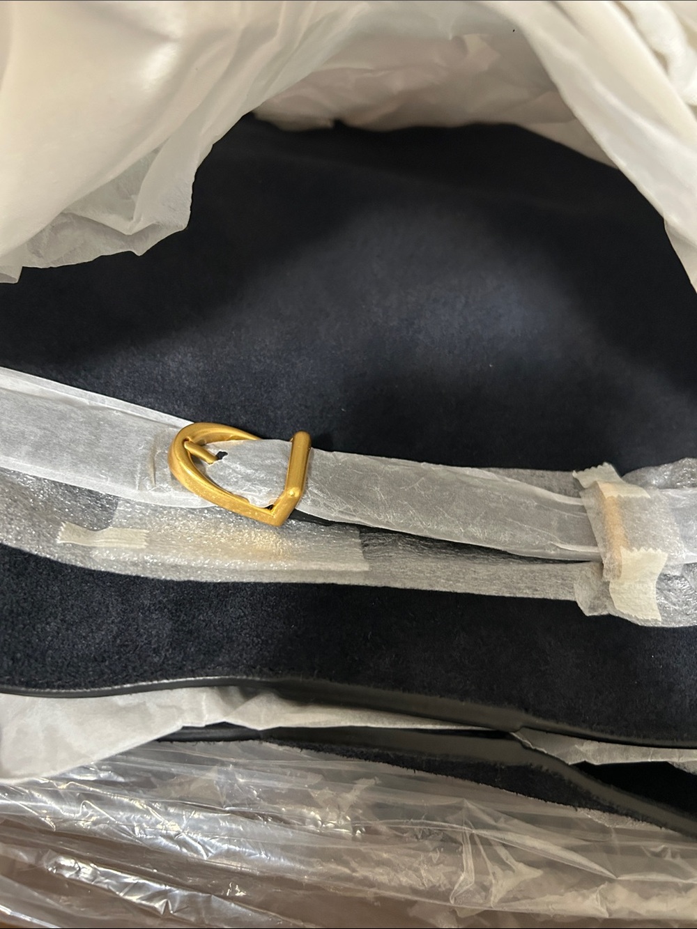New Madewell The Essential Belted Bucket Tote Color Juniper - Picture 7 of 7